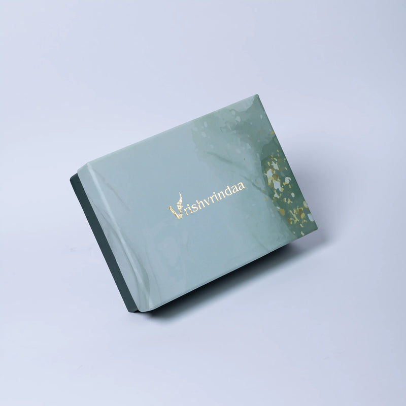 Roots to Radiance Gift hamper