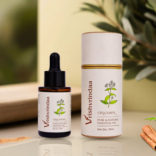 Organic cinnamon oil from Cinnamomum verum, pure and undiluted for safe use